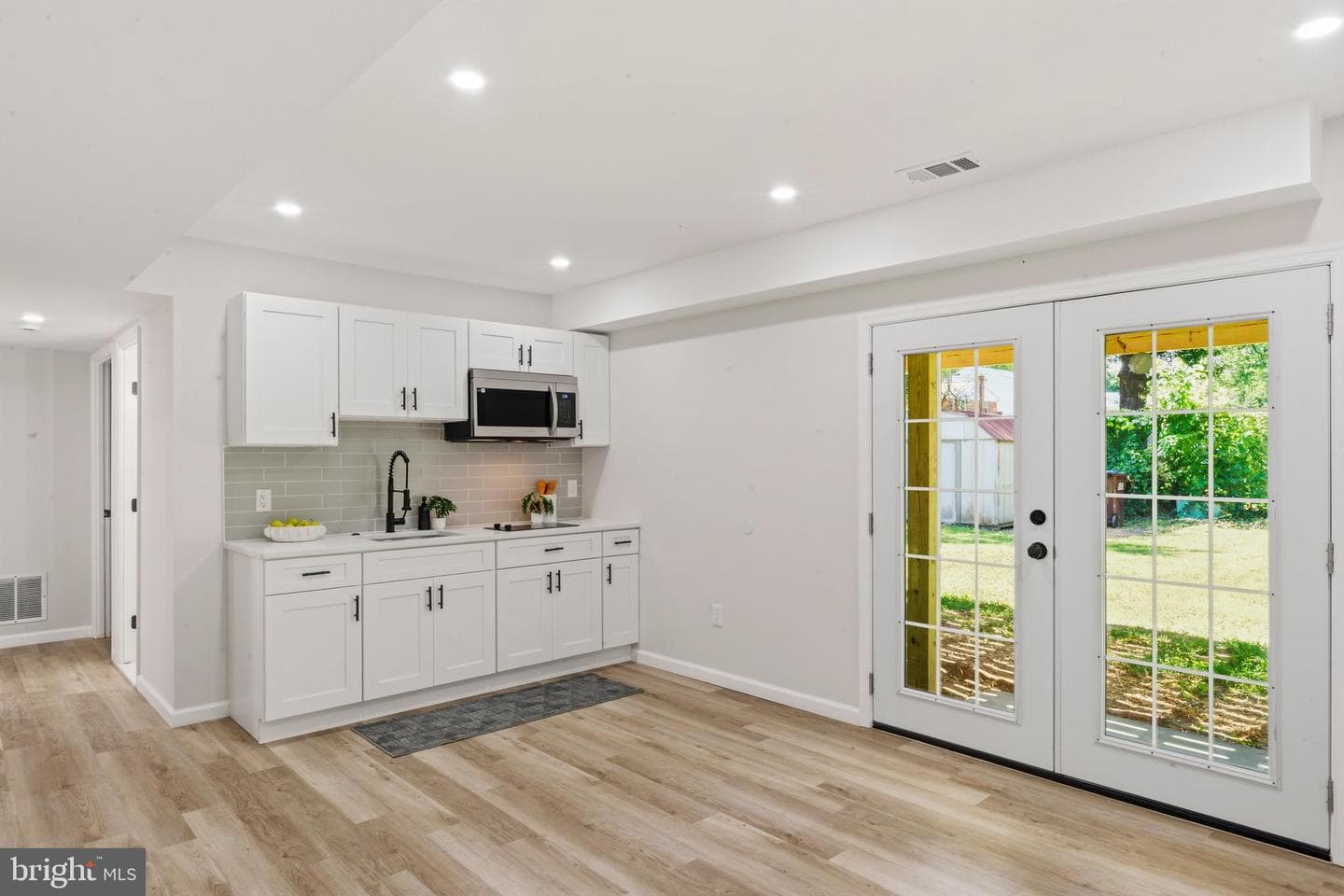 5303 Cumberland Street photo 35
