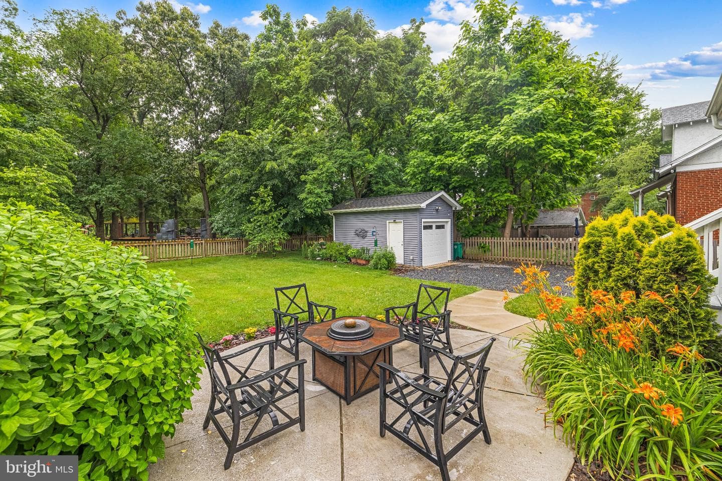 4107 Queensbury Road photo 43