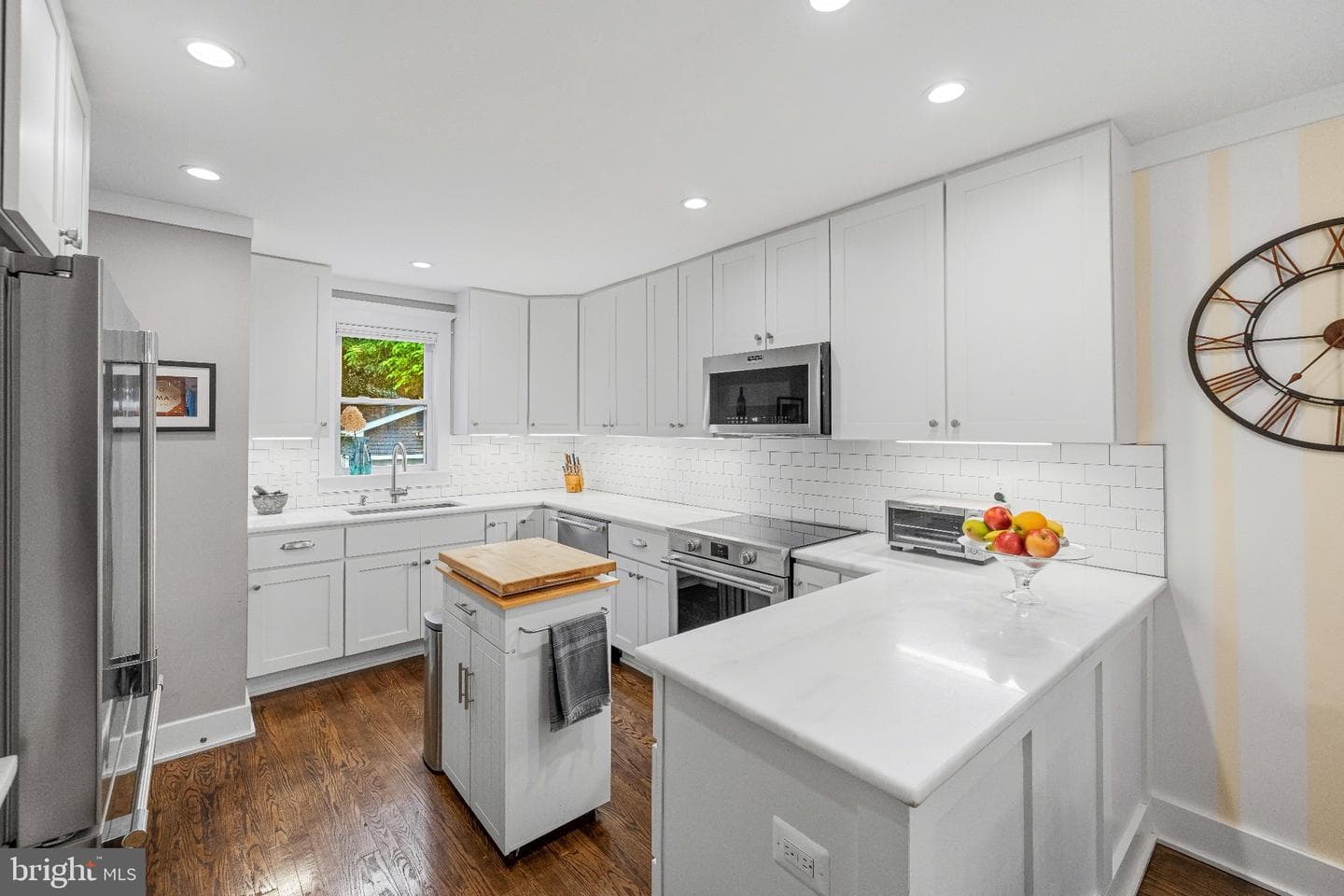 4107 Queensbury Road photo 7
