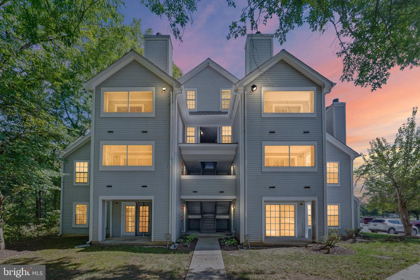 13550 Lord Sterling Place #9-2 photo 3