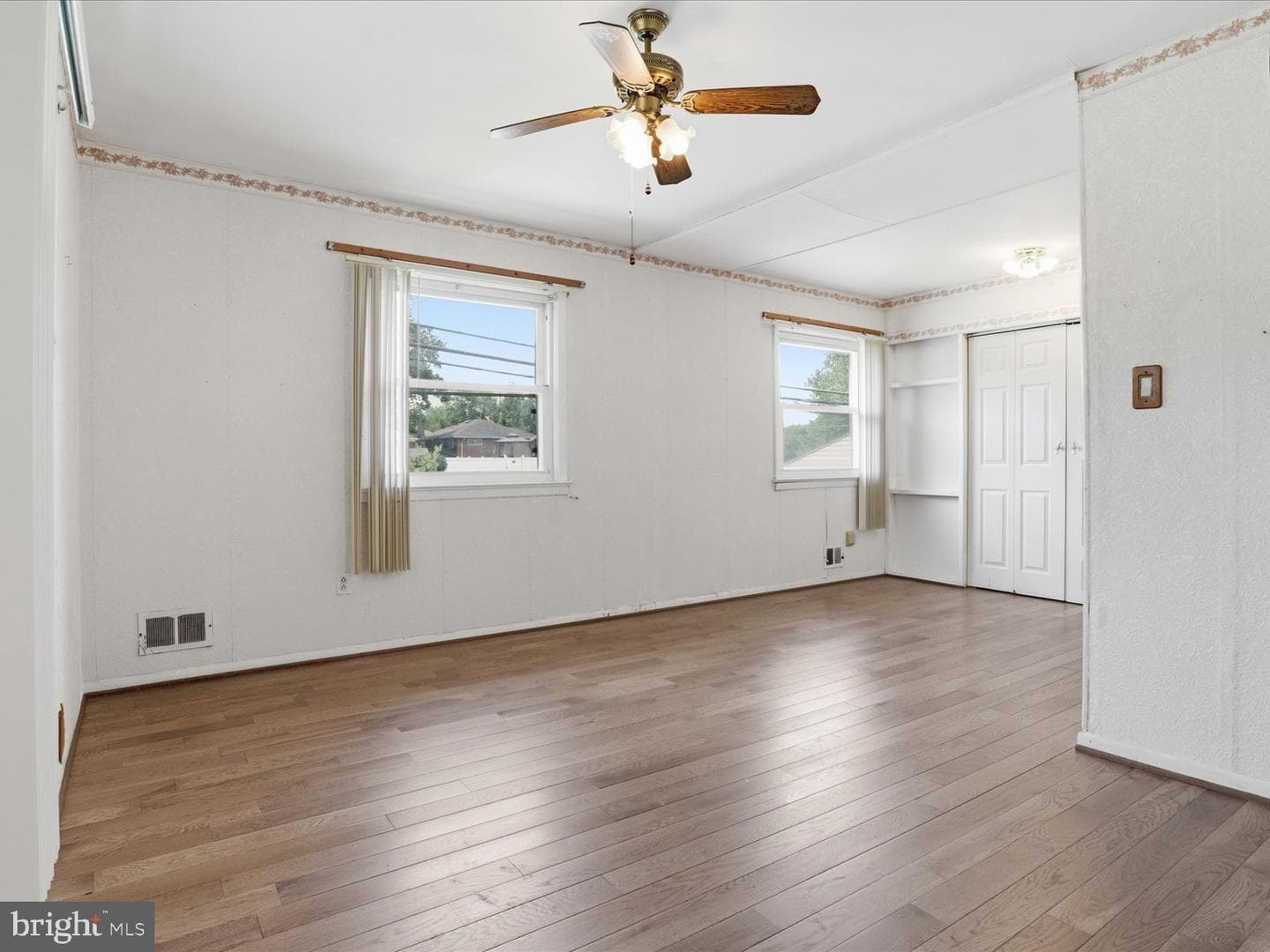 7602 Kipling Parkway photo 16