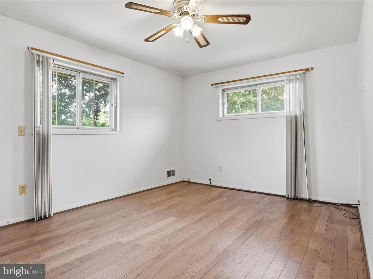 7602 Kipling Parkway photo 18