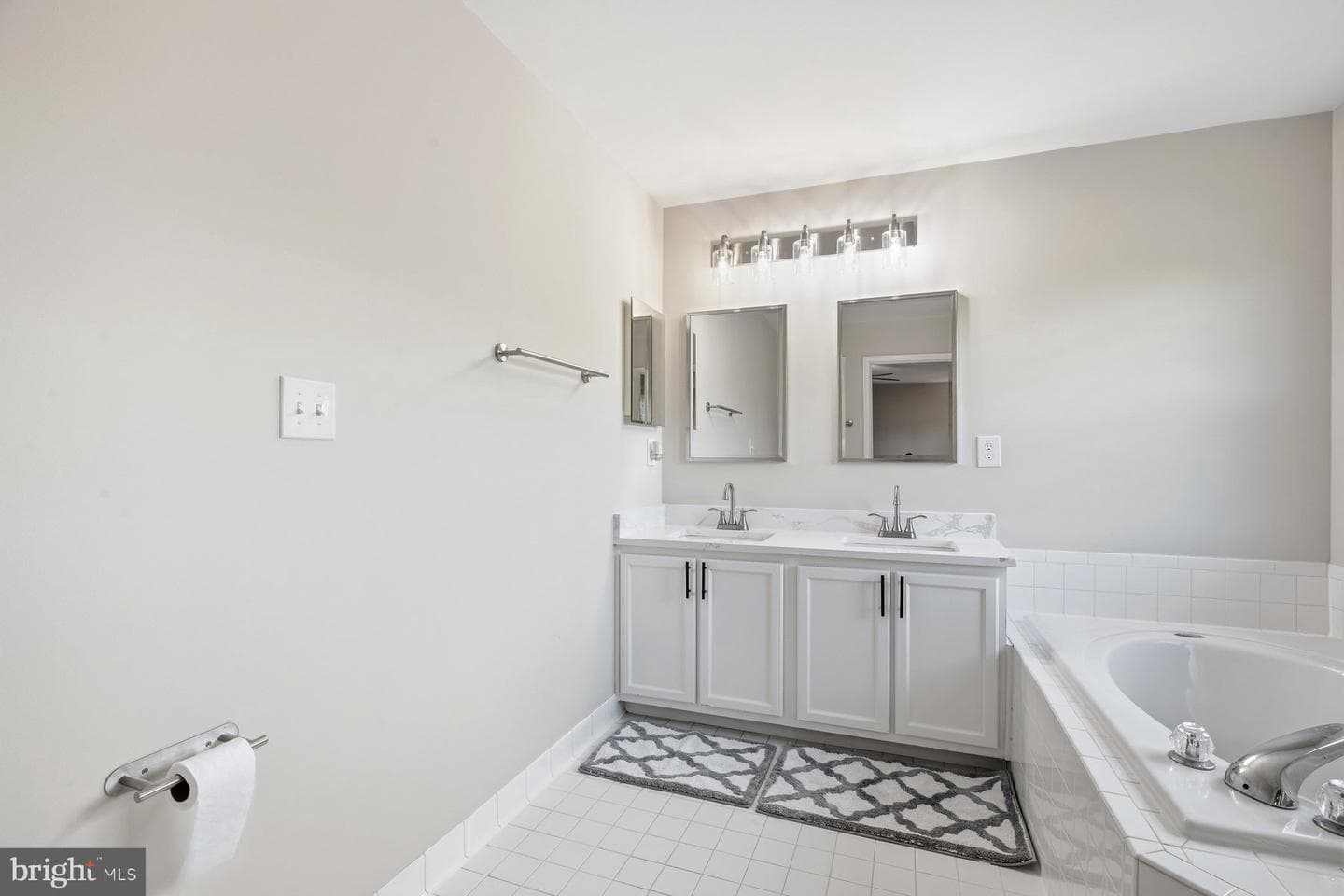 7116 Starboard Drive photo 19