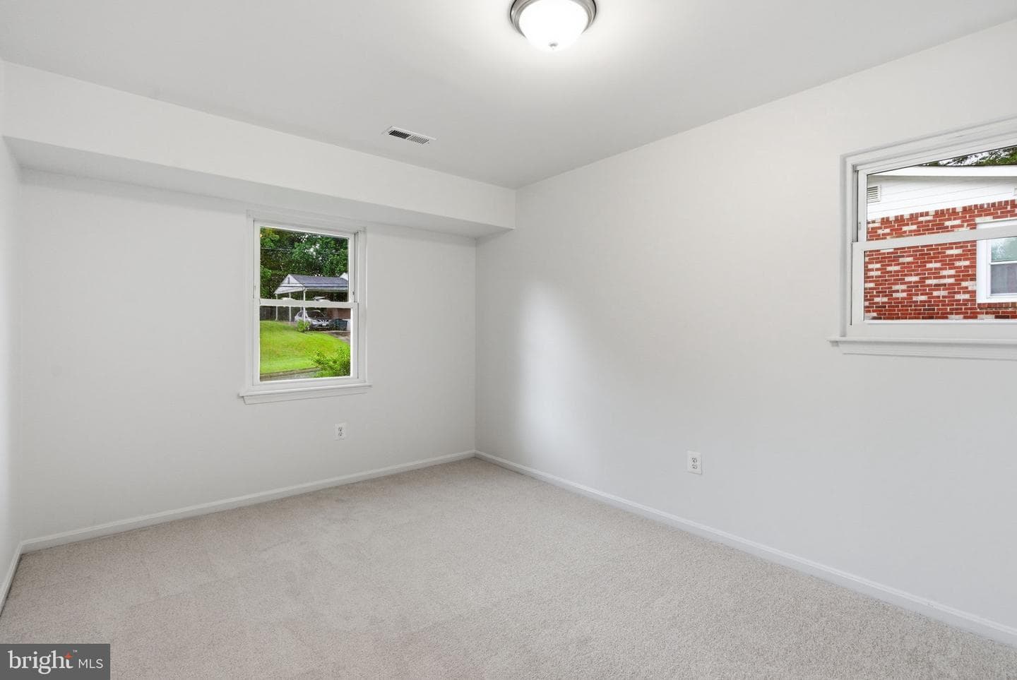 9716 Franklin Avenue photo 20