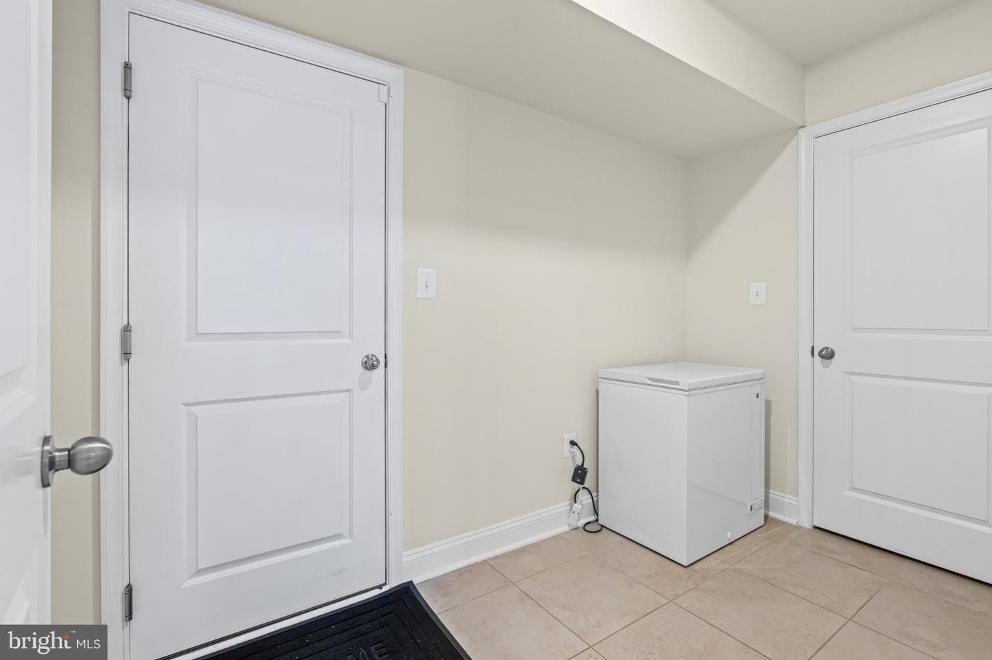 15618 Burford Lane photo 29