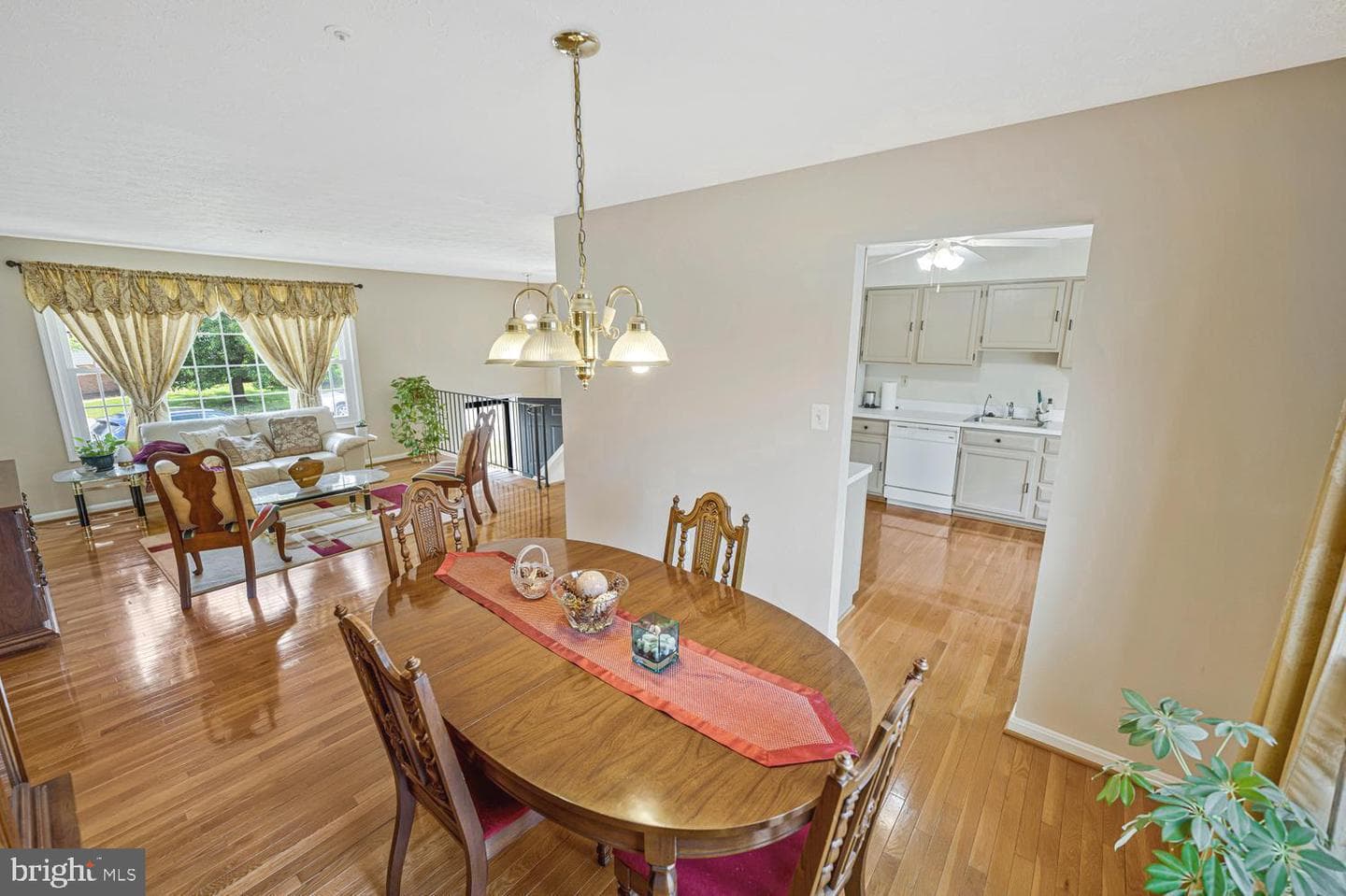 11823 Sylvia Drive photo 21