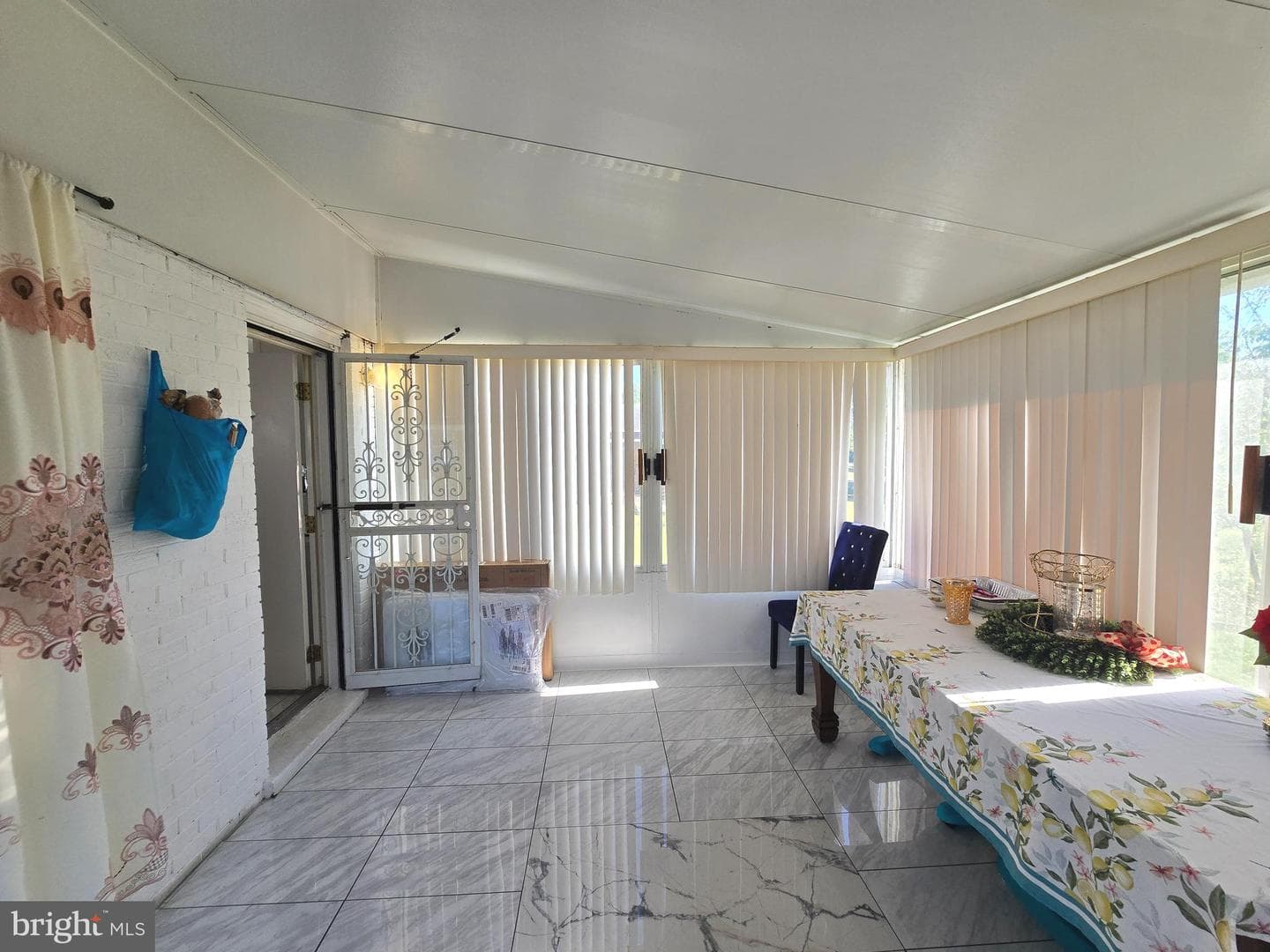 3009 Viceroy Avenue photo 35