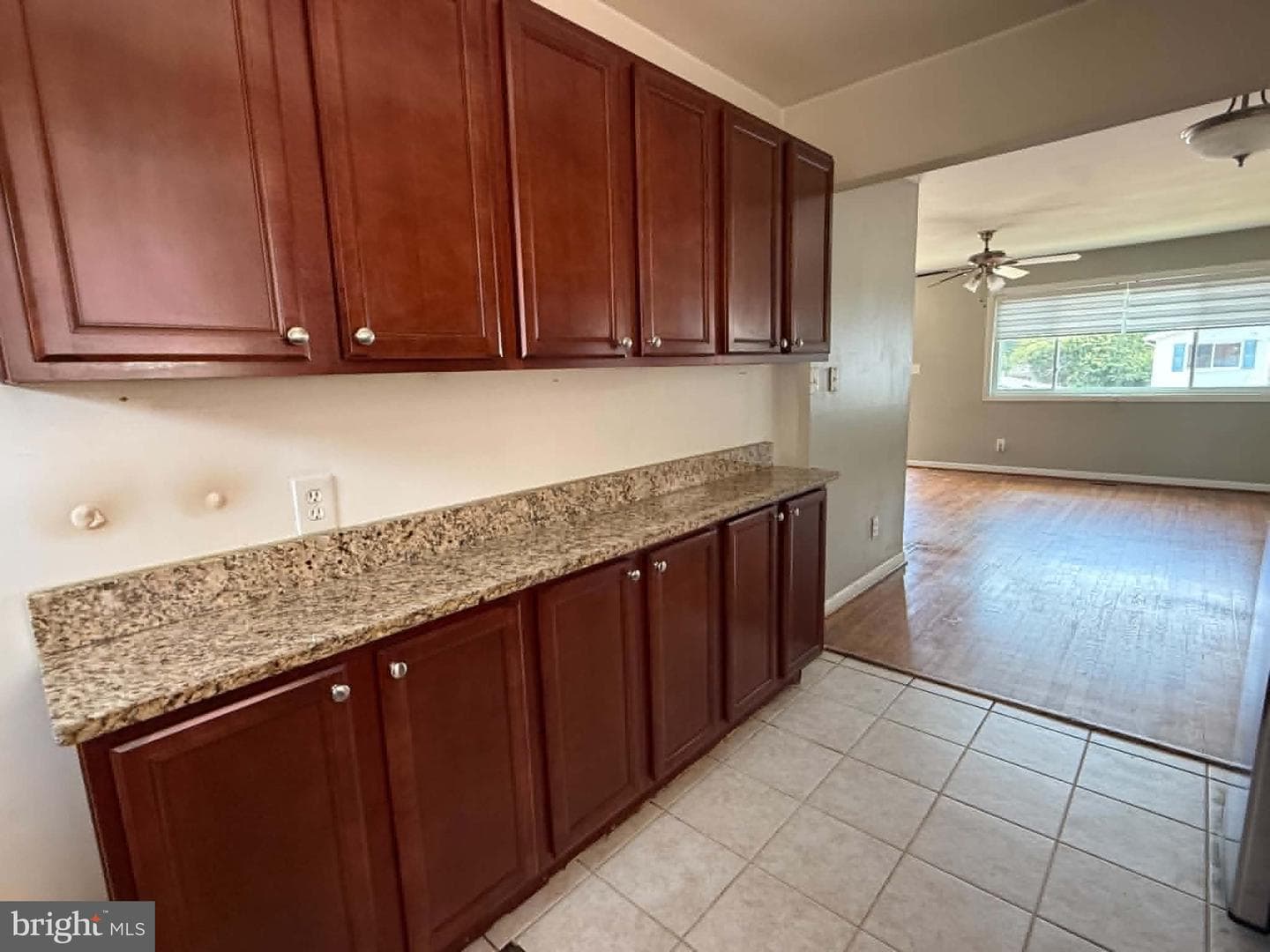 1115 Elfin Avenue photo 3