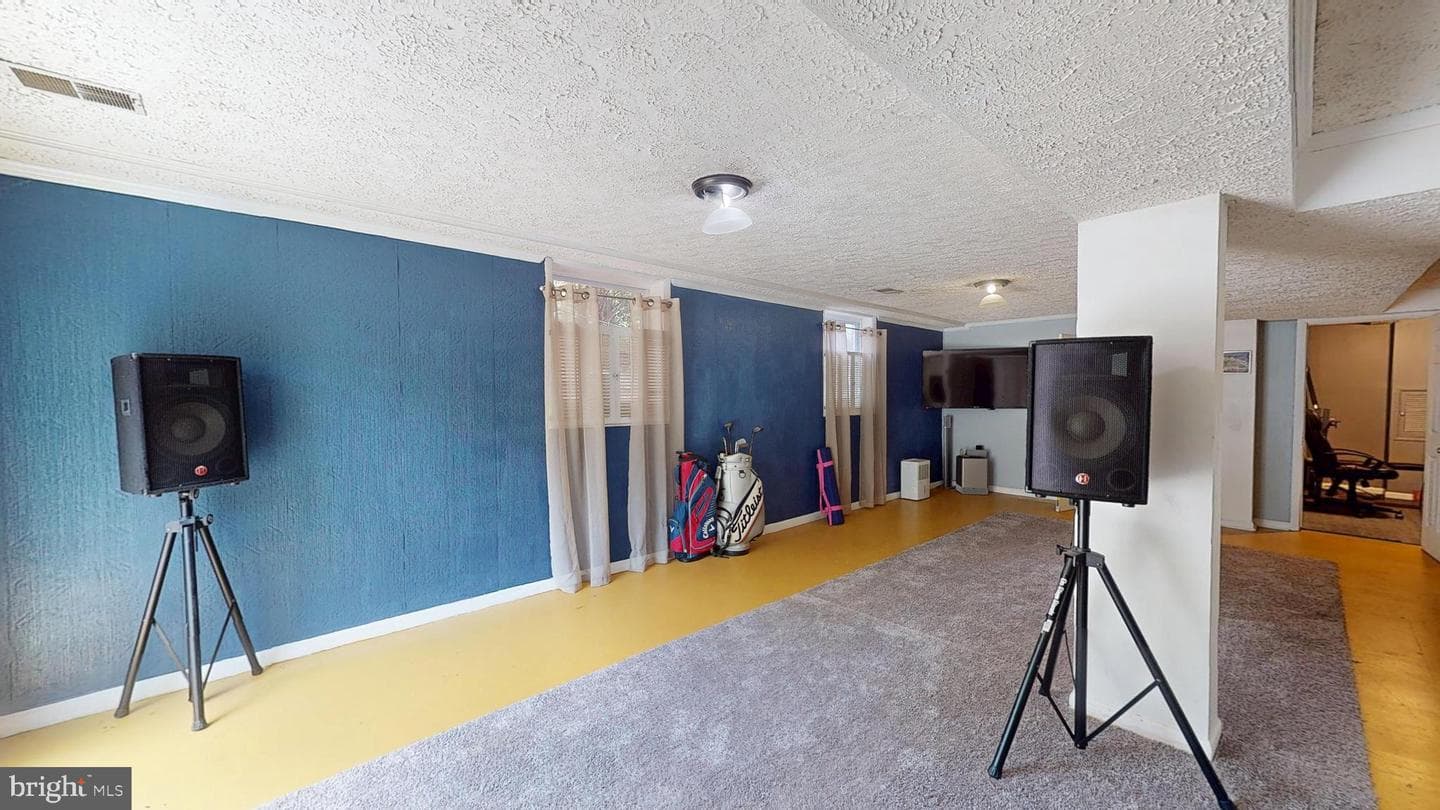 12532 Surrey Circle Drive photo 31