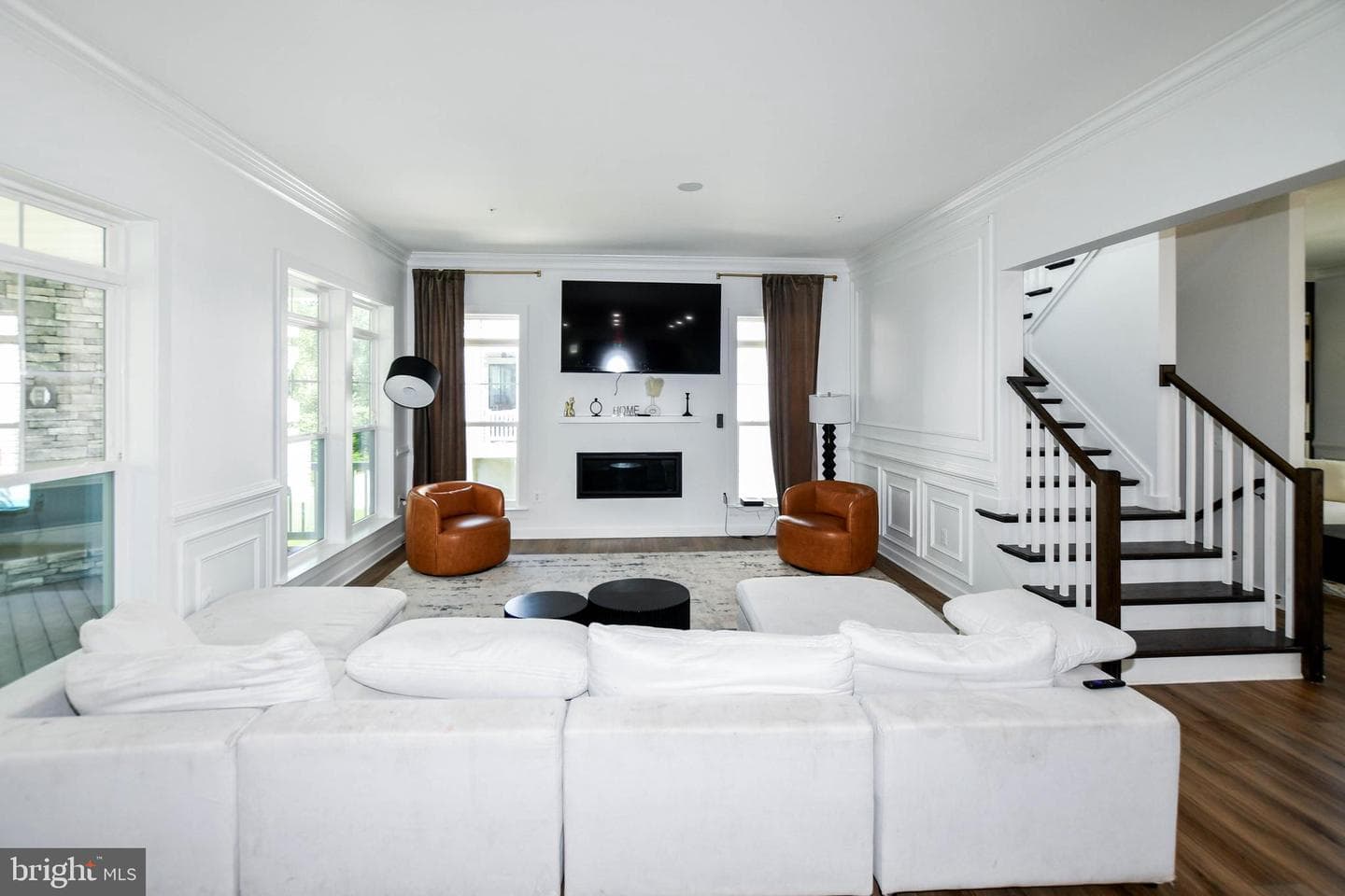 15921 Hyde Park Place photo 19