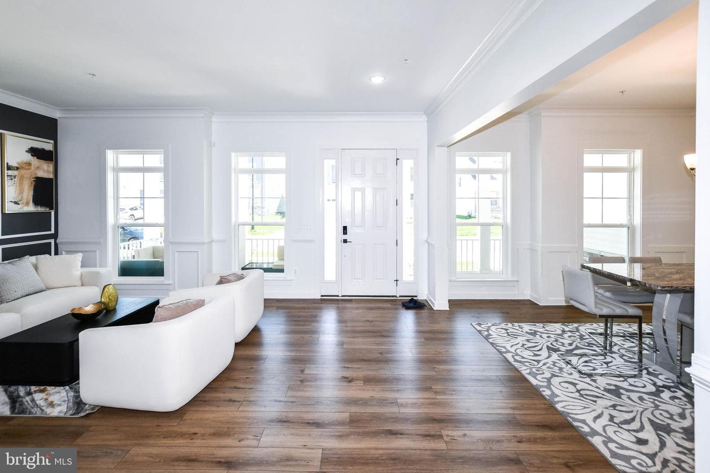 15921 Hyde Park Place photo 23