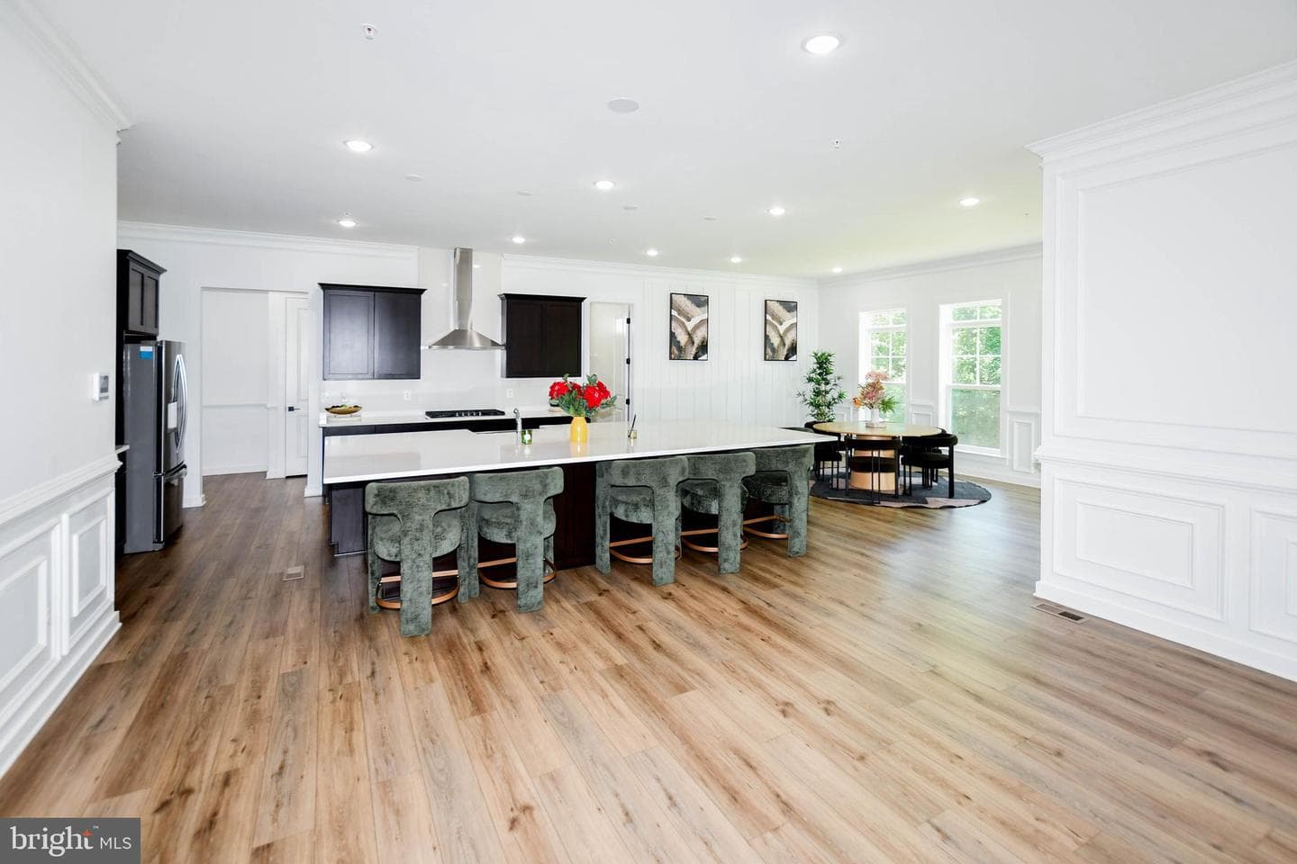15921 Hyde Park Place photo 24
