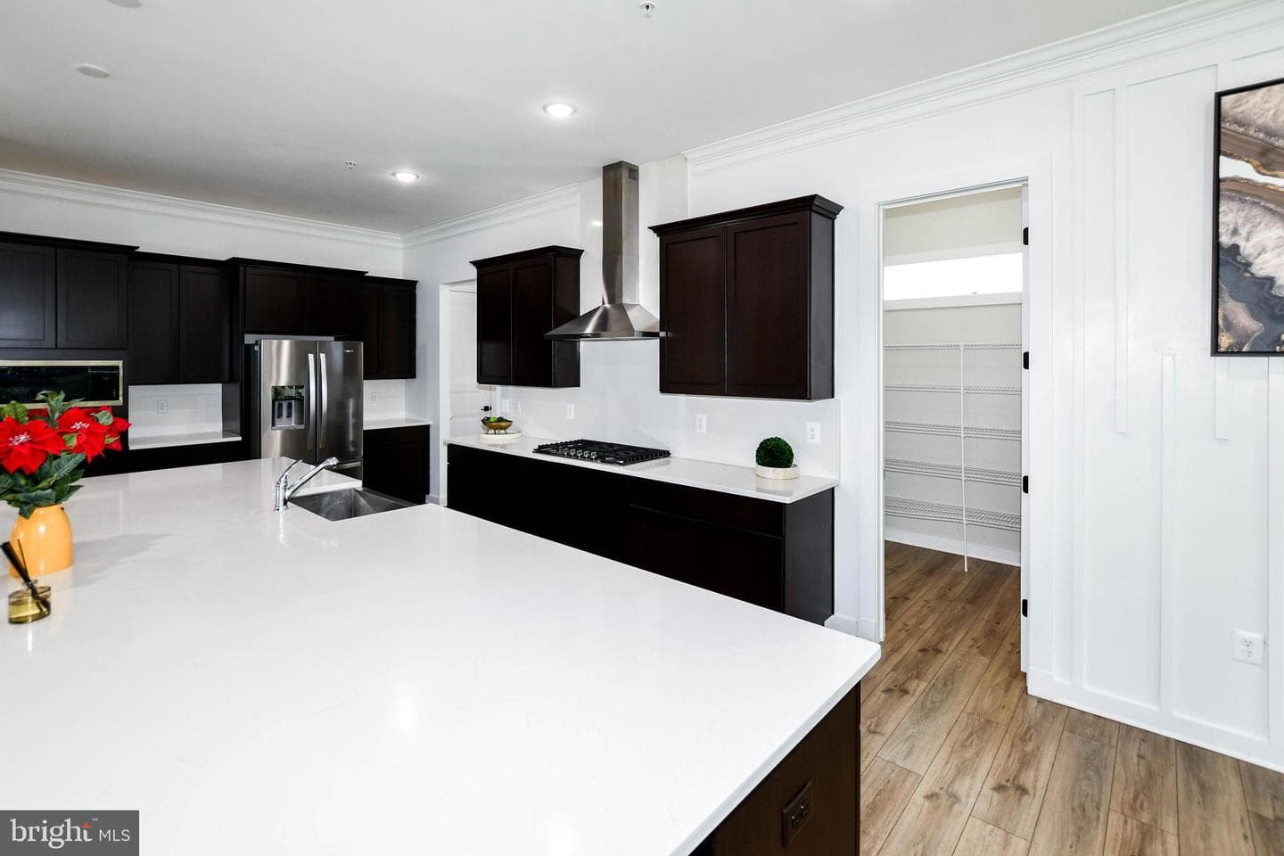 15921 Hyde Park Place photo 31