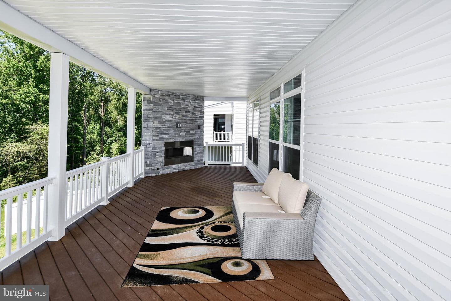 15921 Hyde Park Place photo 36