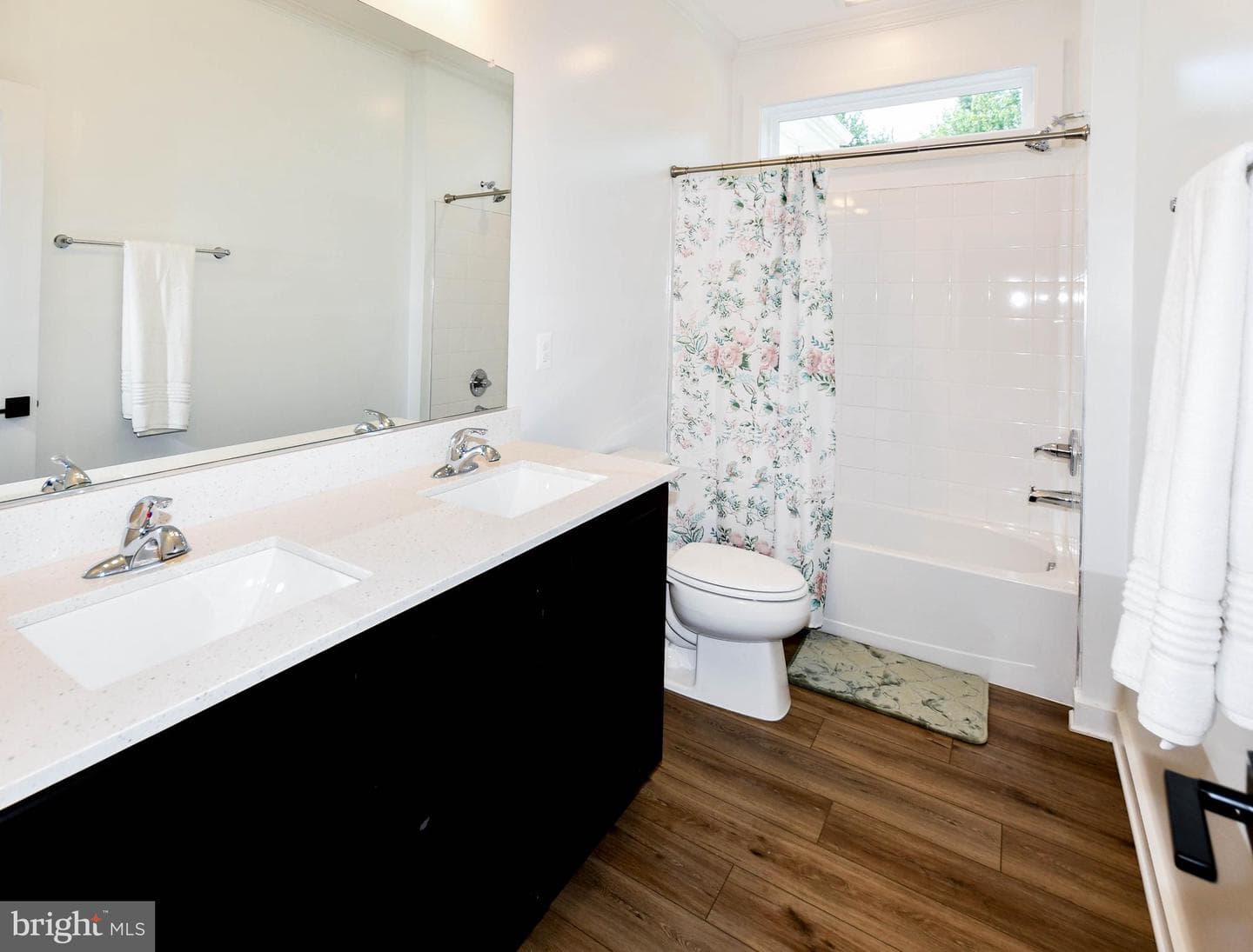 15921 Hyde Park Place photo 51