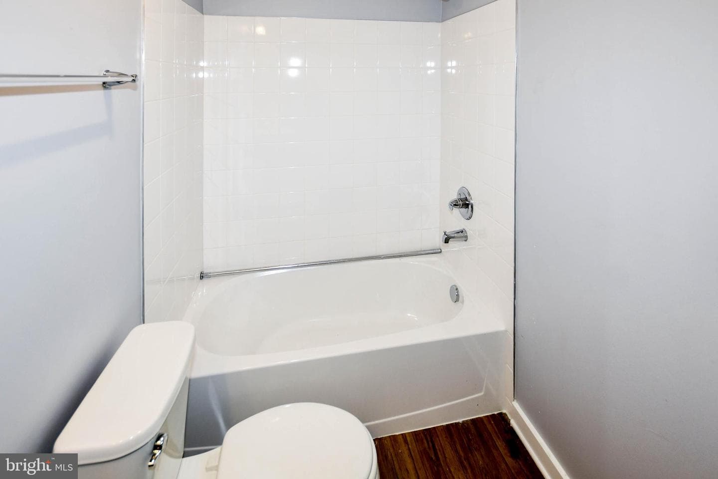 15921 Hyde Park Place photo 79