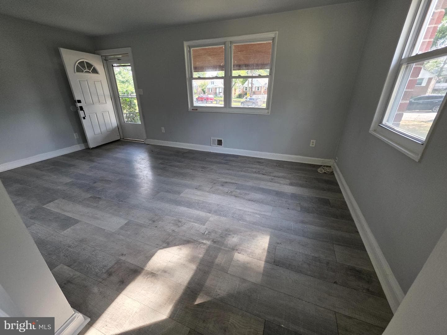 4718 68th Avenue photo 7