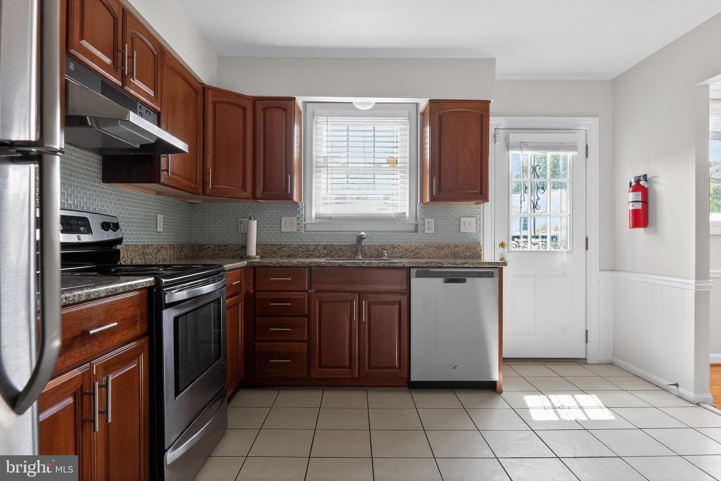 2516 Shadyside Avenue photo 11