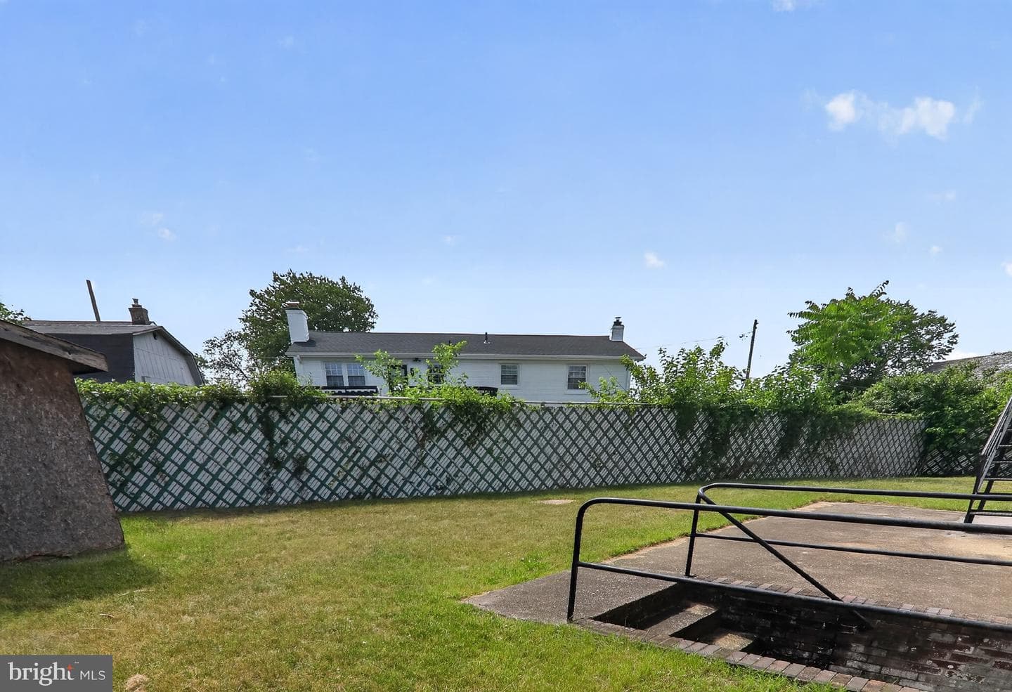 2516 Shadyside Avenue photo 5