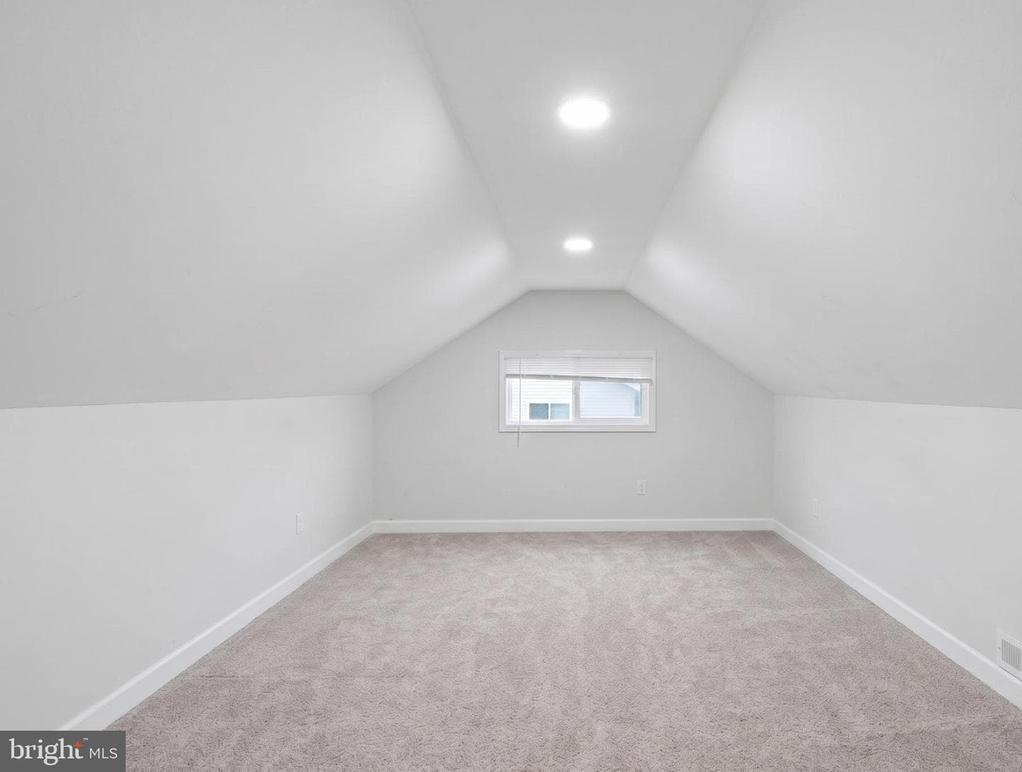 2607 Lakehurst Ave photo 12