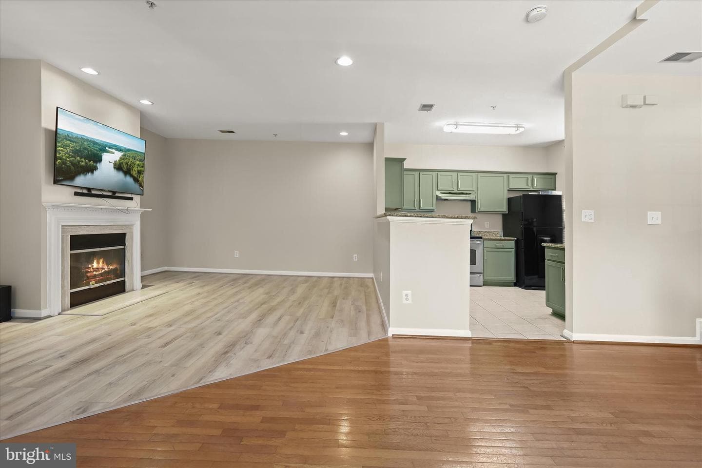 14705 Hampshire Hall Court #203 photo 21