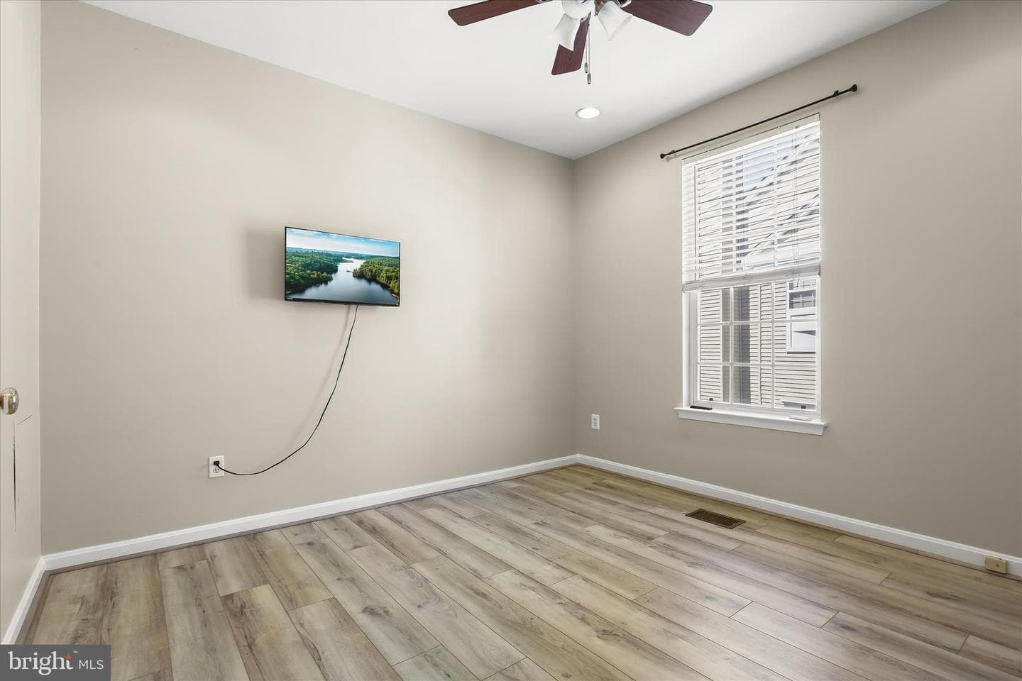 14705 Hampshire Hall Court #203 photo 37