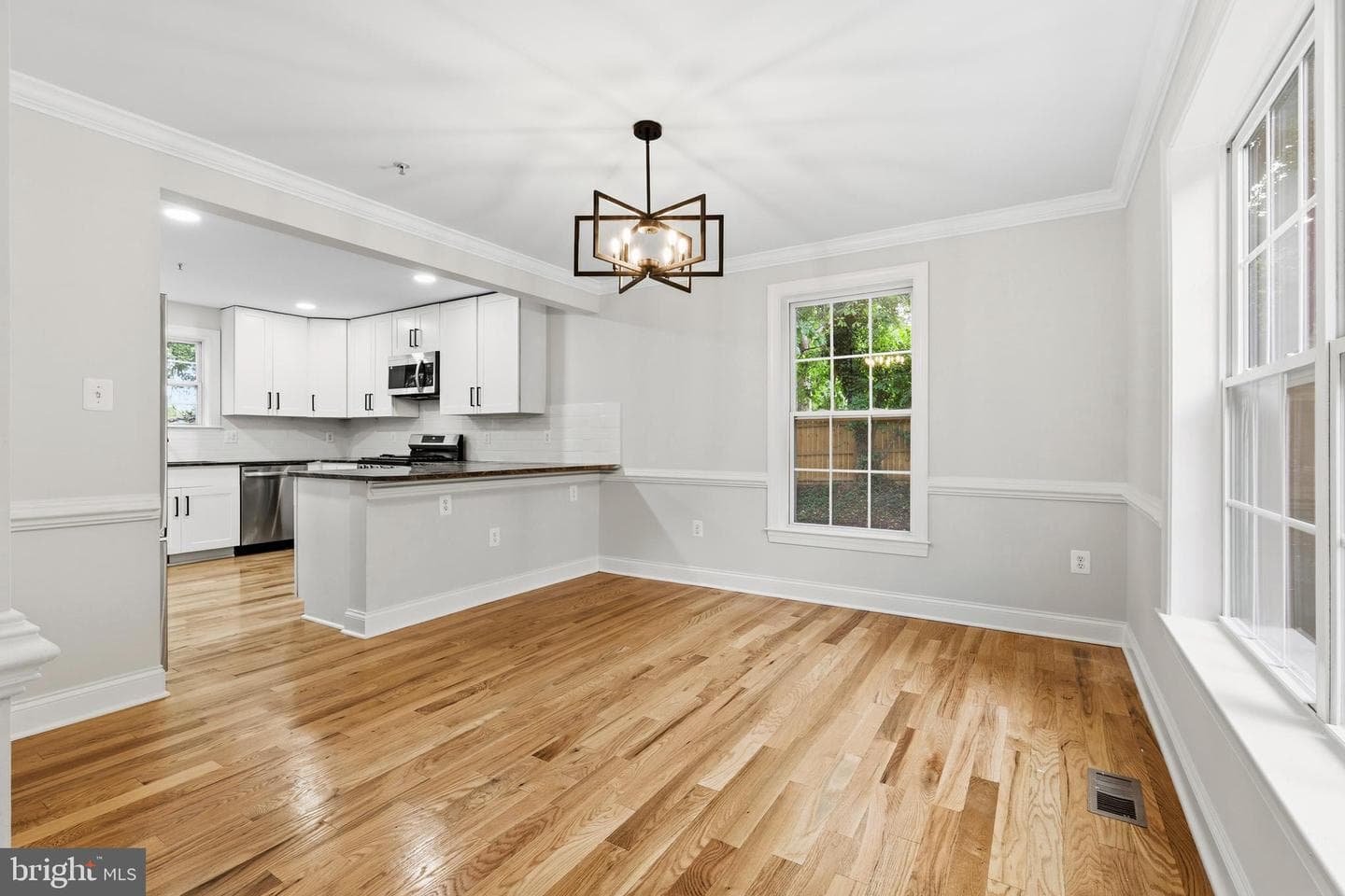 4509 32nd Street photo 24