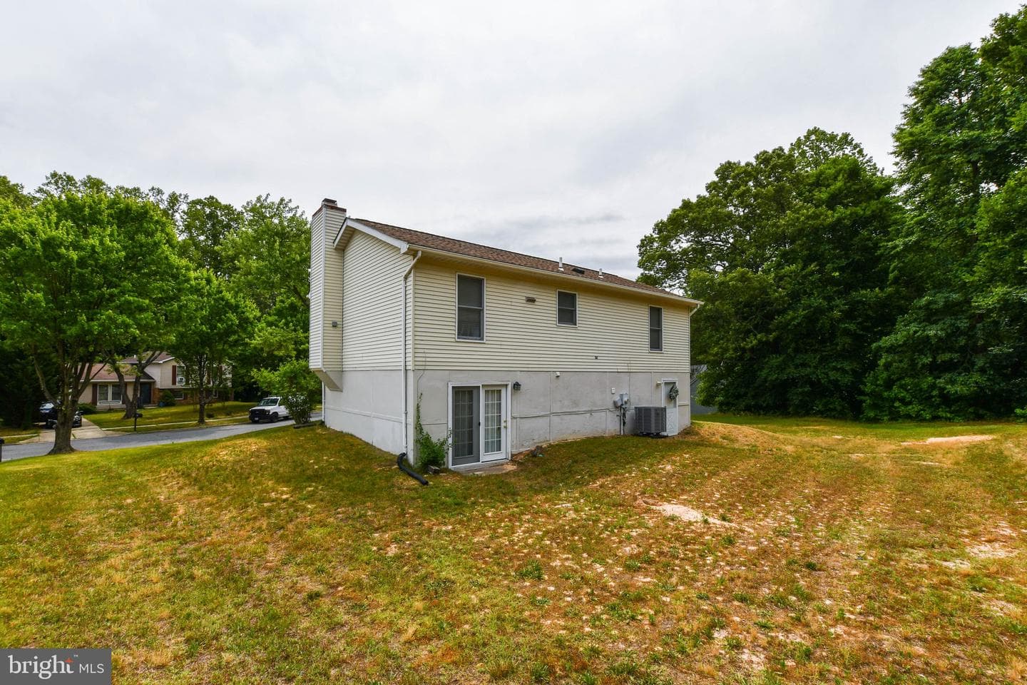 2717 Timbercrest Drive photo 10