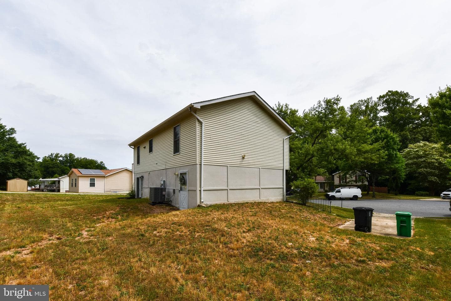 2717 Timbercrest Drive photo 9