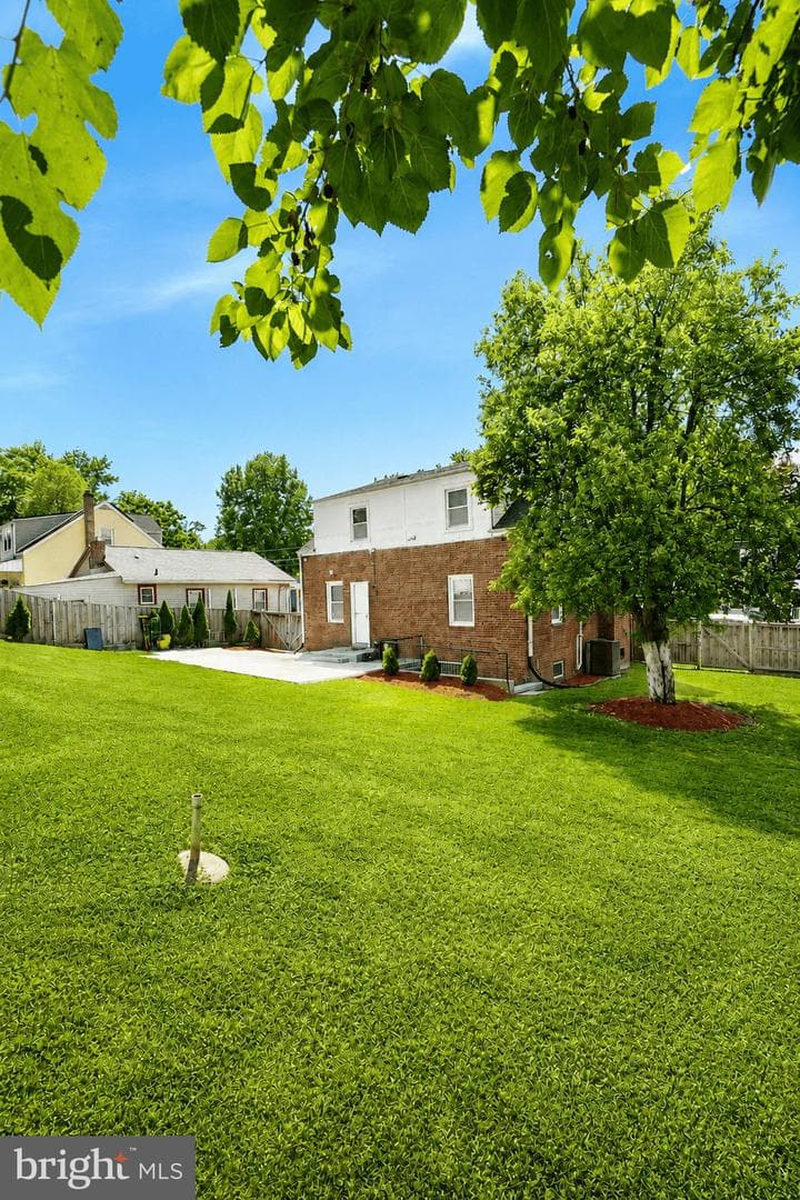 918 Mentor Avenue photo 44