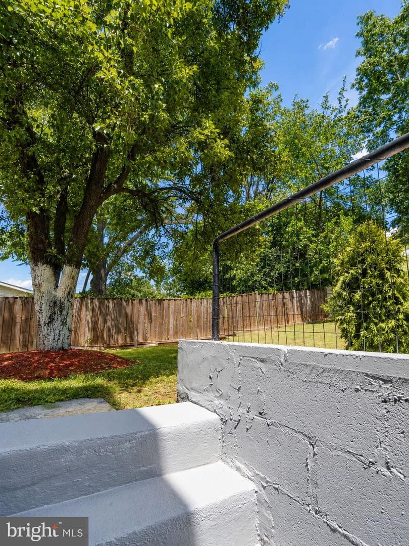 918 Mentor Avenue photo 65