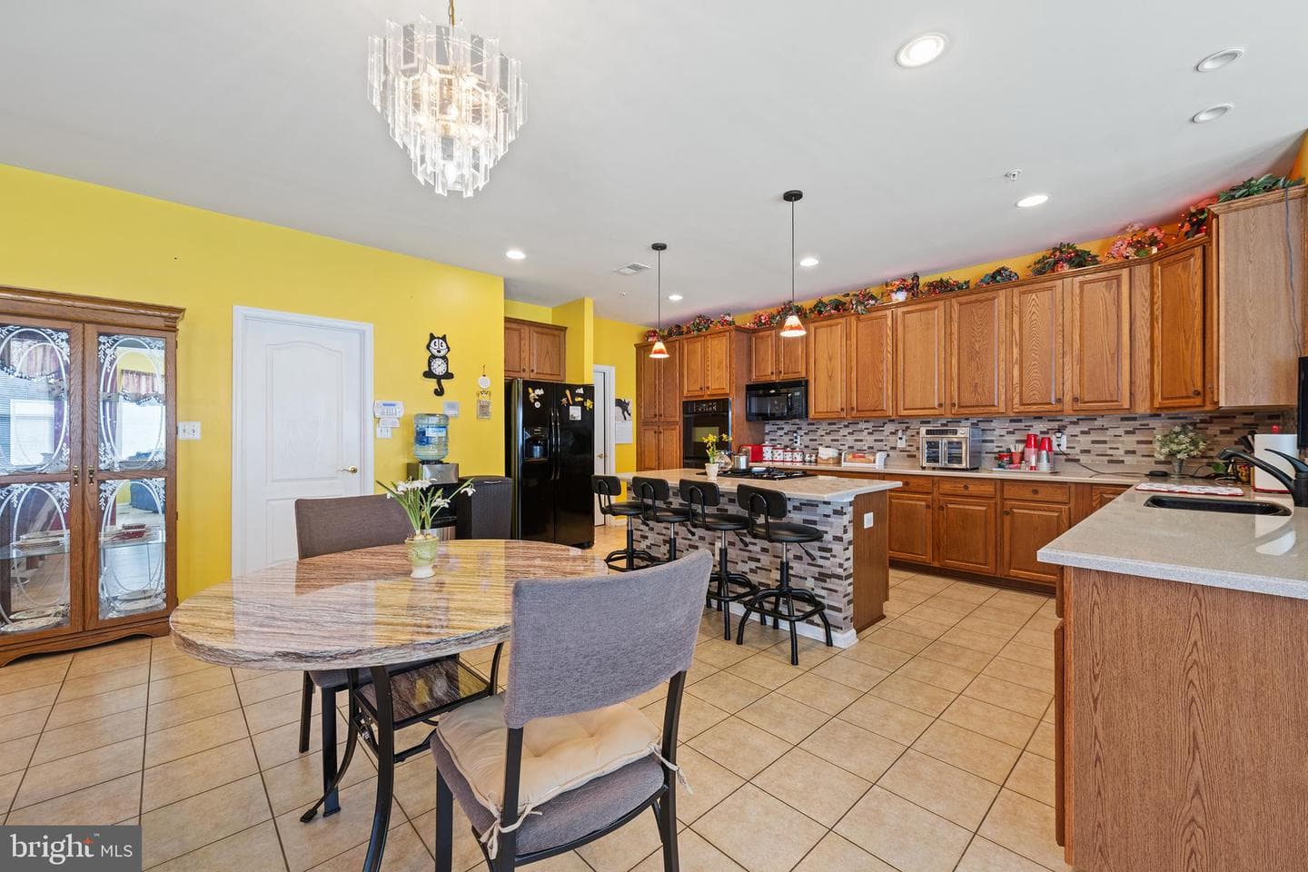 7207 Sudley photo 19