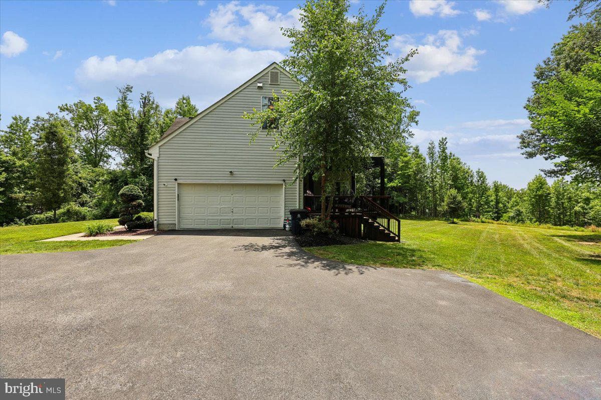 2715 Pumpkin Street photo 40
