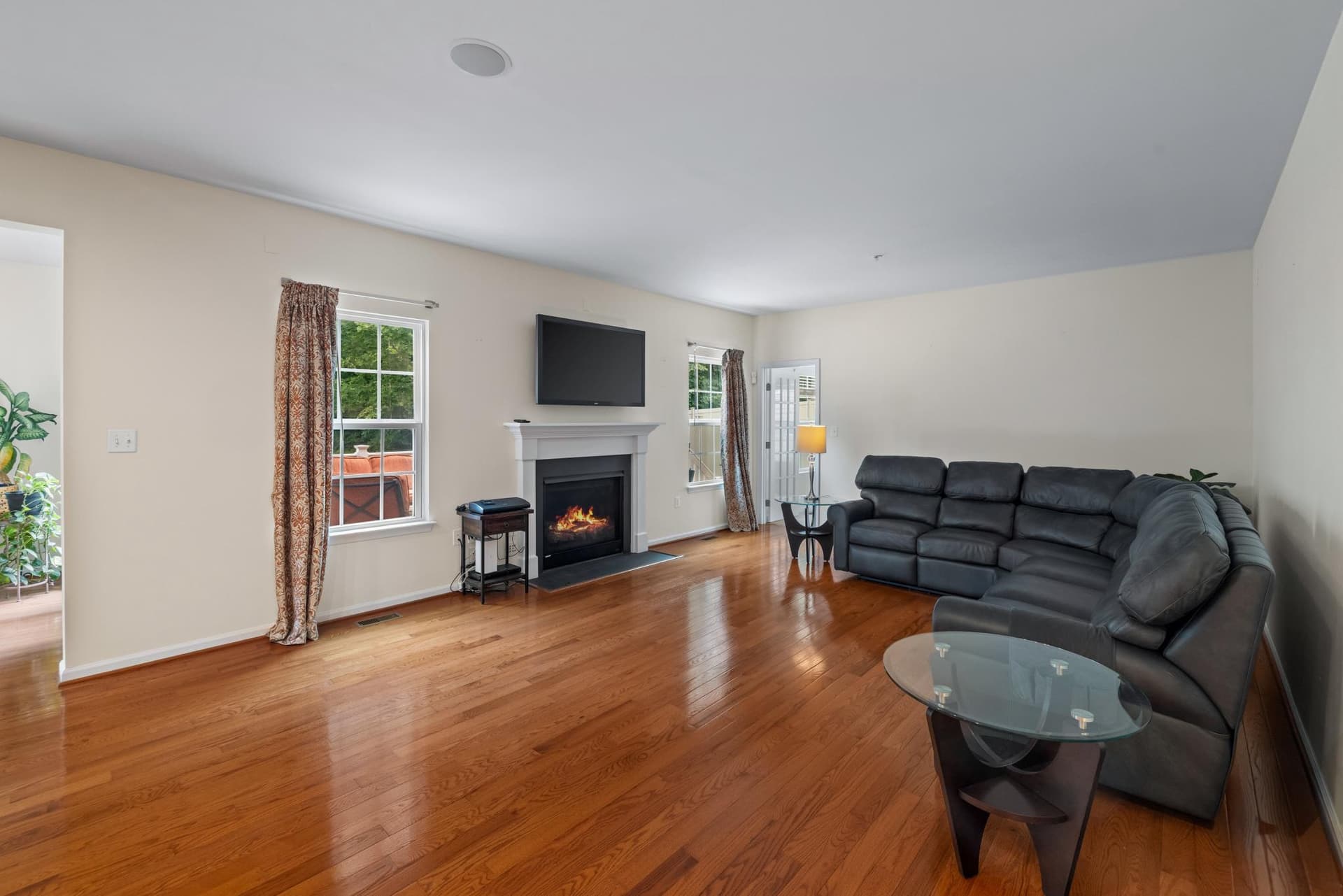2911 Brentland Court photo 12