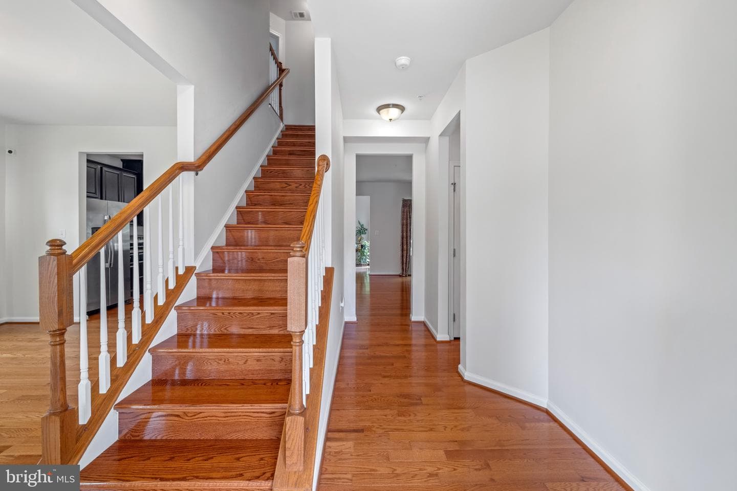 2911 Brentland Court photo 3