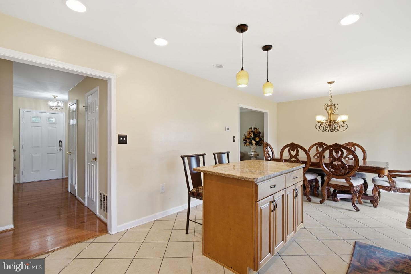 10205 Balsamwood photo 11