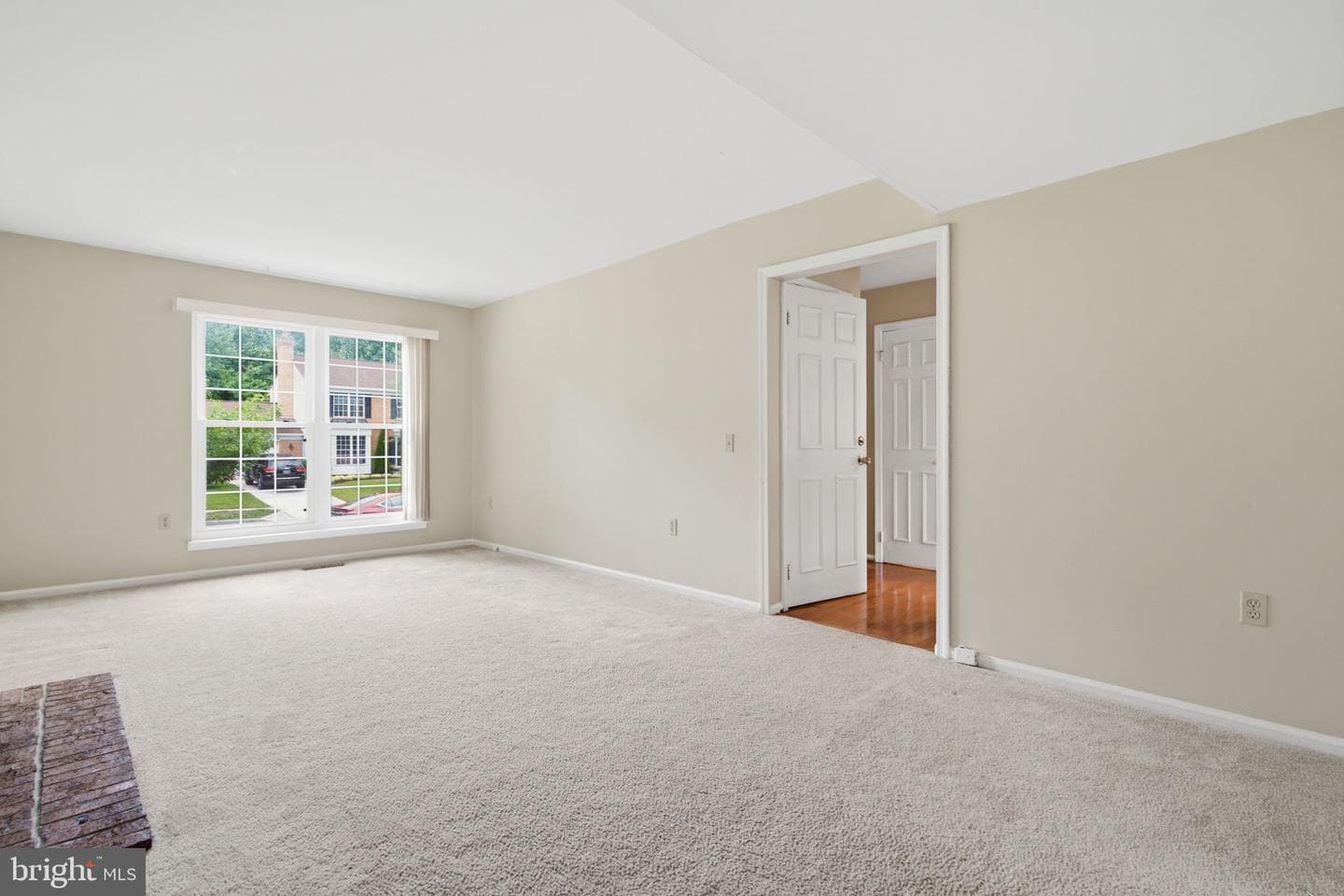 10205 Balsamwood photo 13