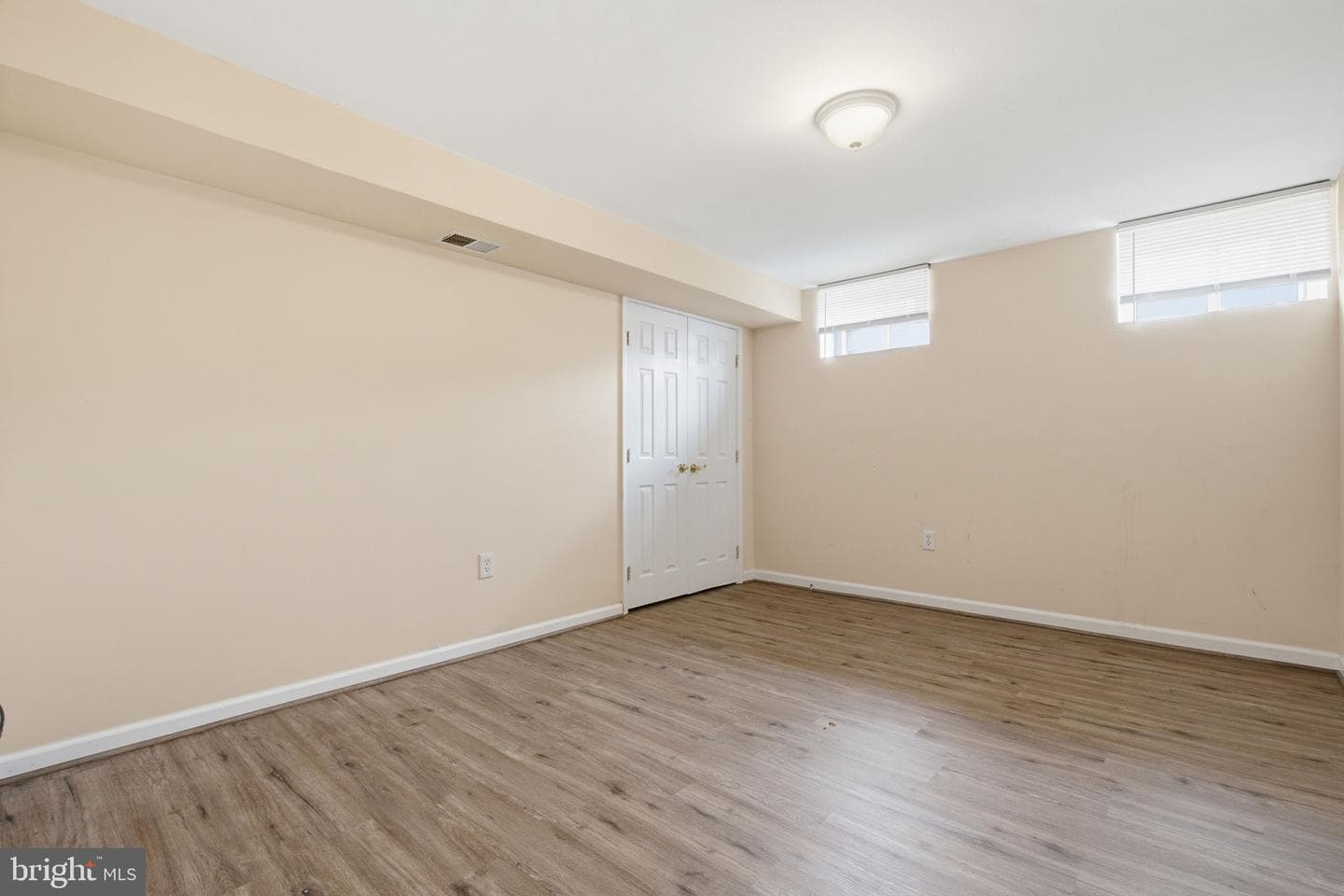 10205 Balsamwood photo 37