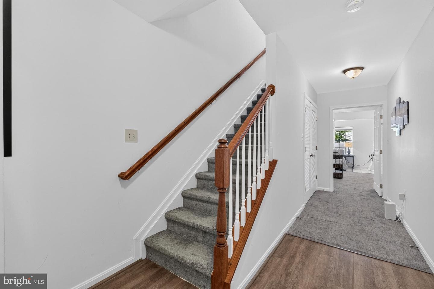 7 Thomasson Court photo 12