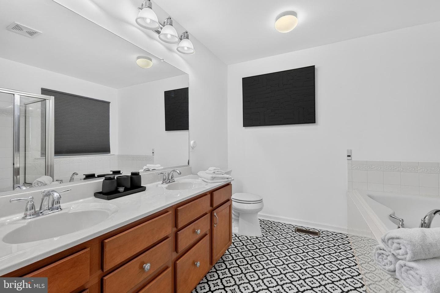 7 Thomasson Court photo 16