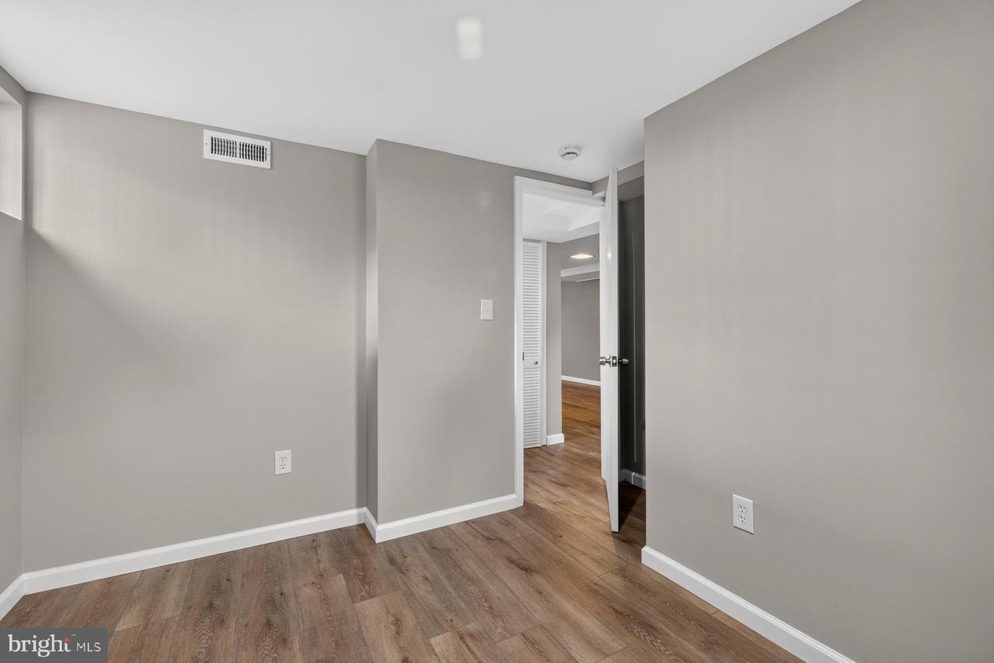 7408 Mason Street photo 29