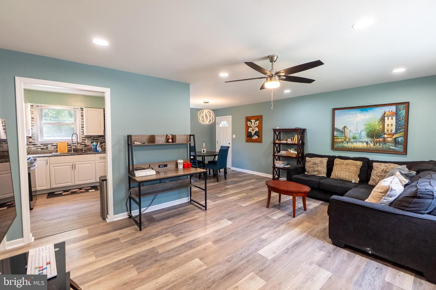 6911 Groveton Drive, Clinton