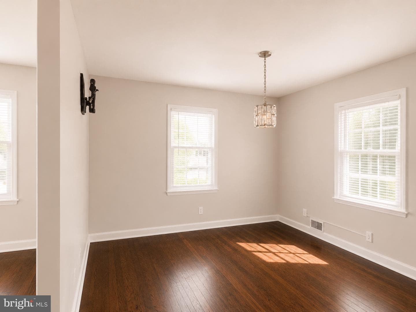 3211 32nd Avenue photo 15