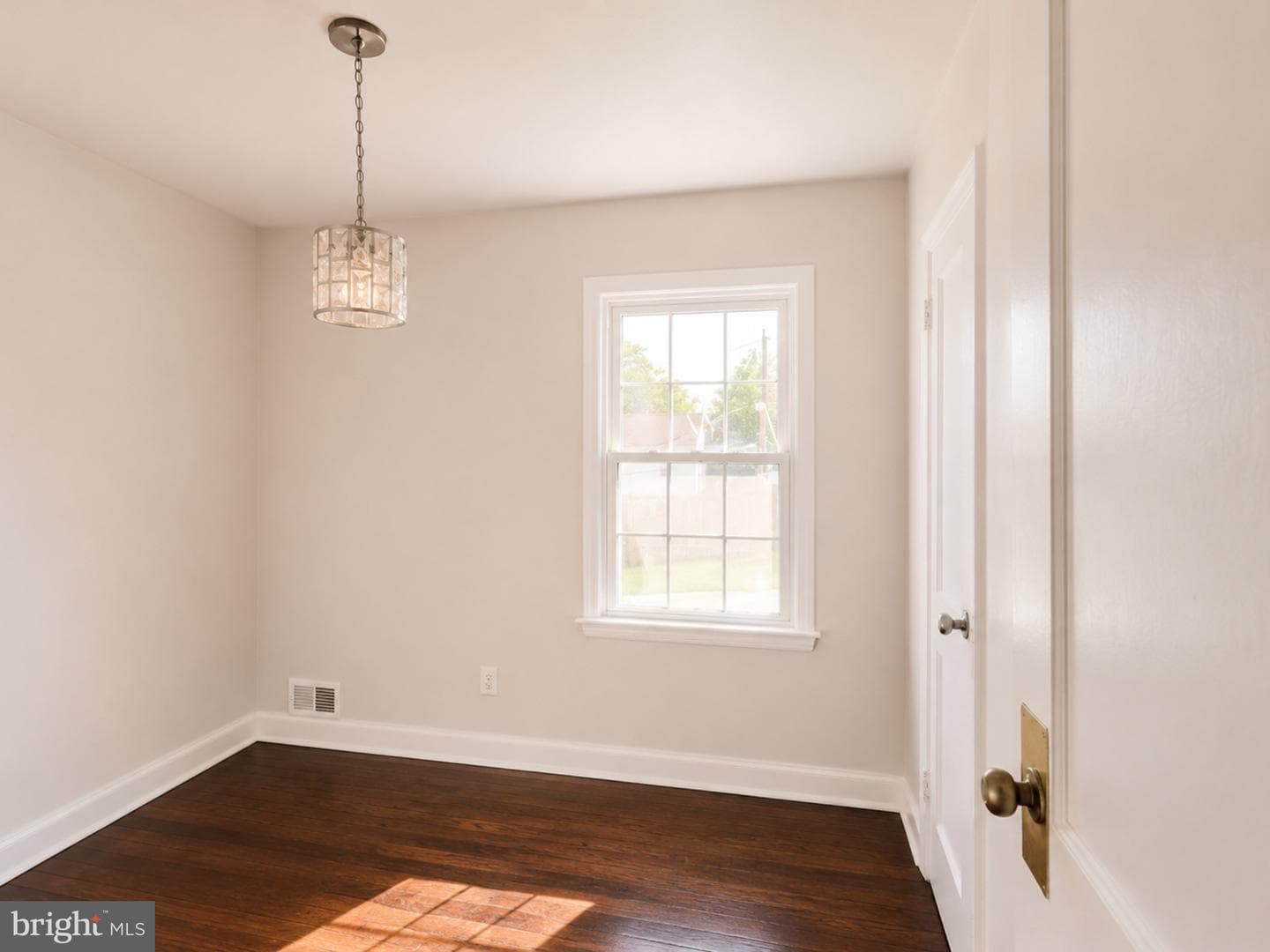 3211 32nd Avenue photo 19