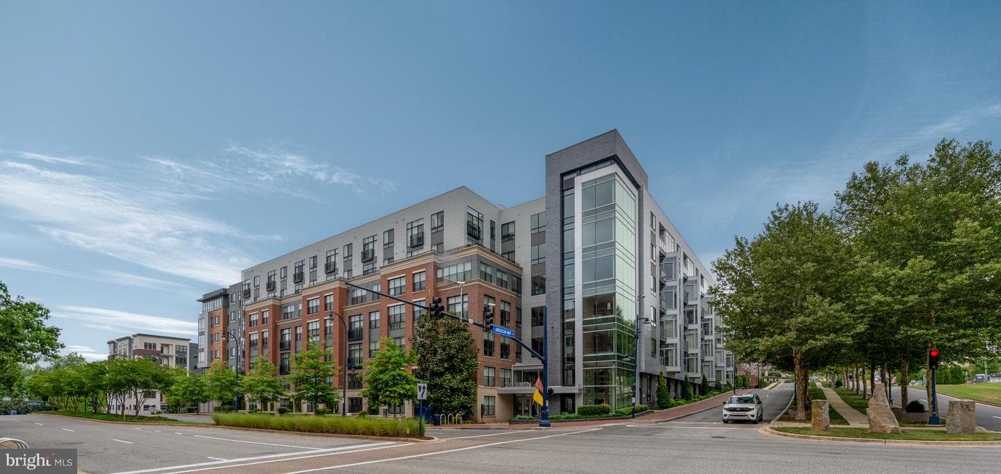 145 Riverhaven Drive #131, Oxon Hill