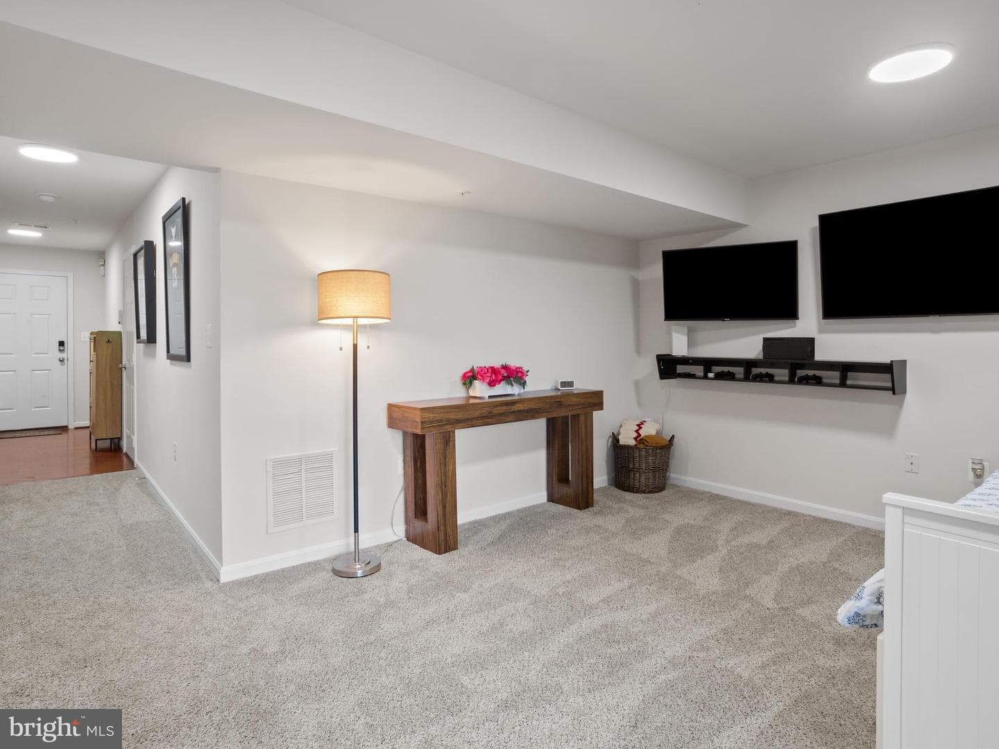 30 Arenas Court photo 25