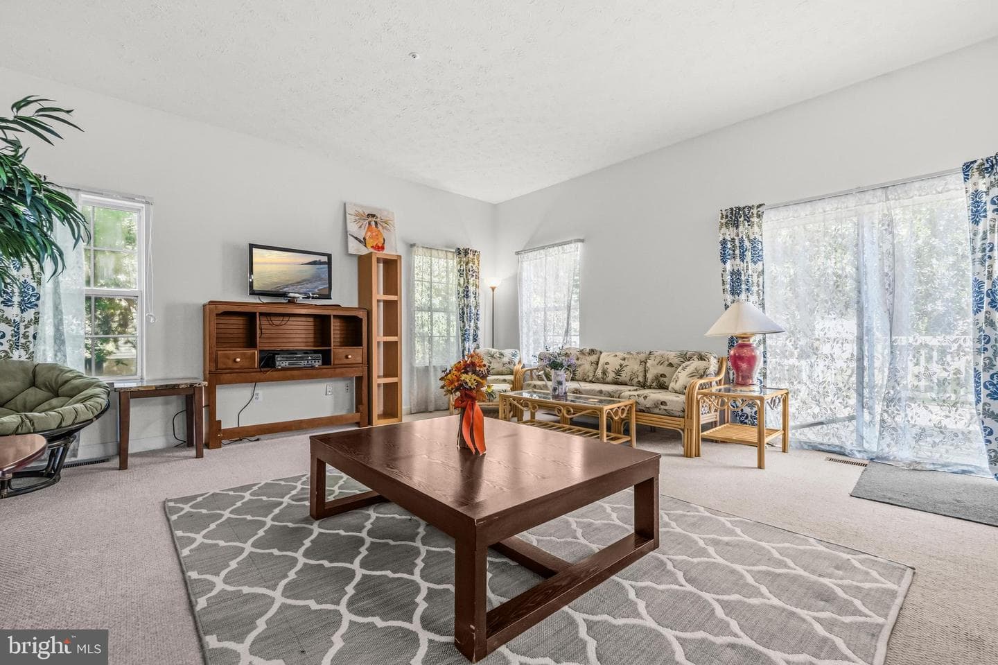 2906 Argentina Place photo 19