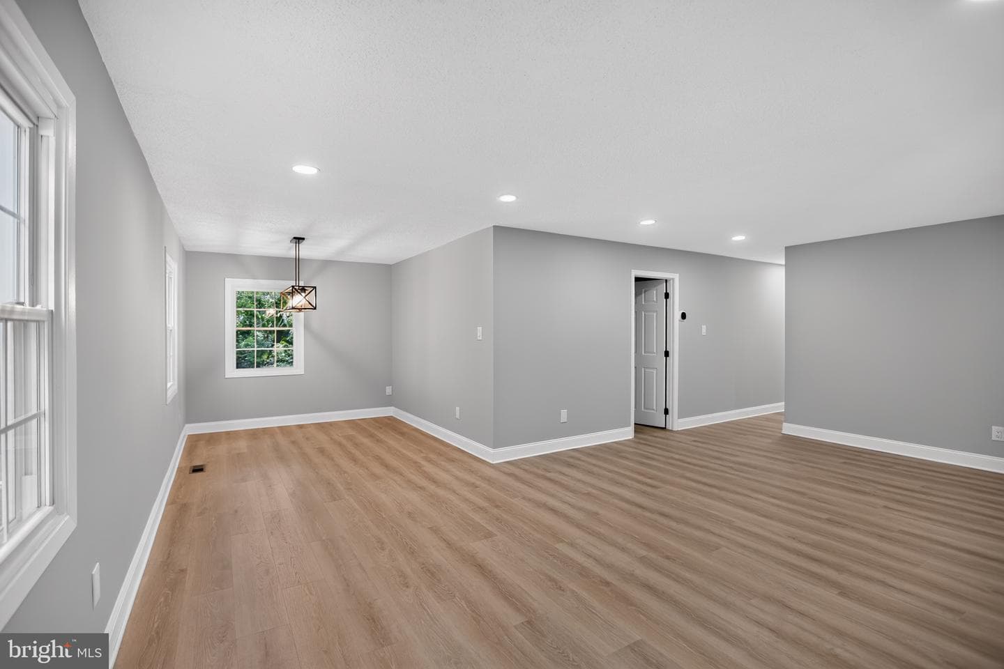 13121 Overbrook Lane photo 3