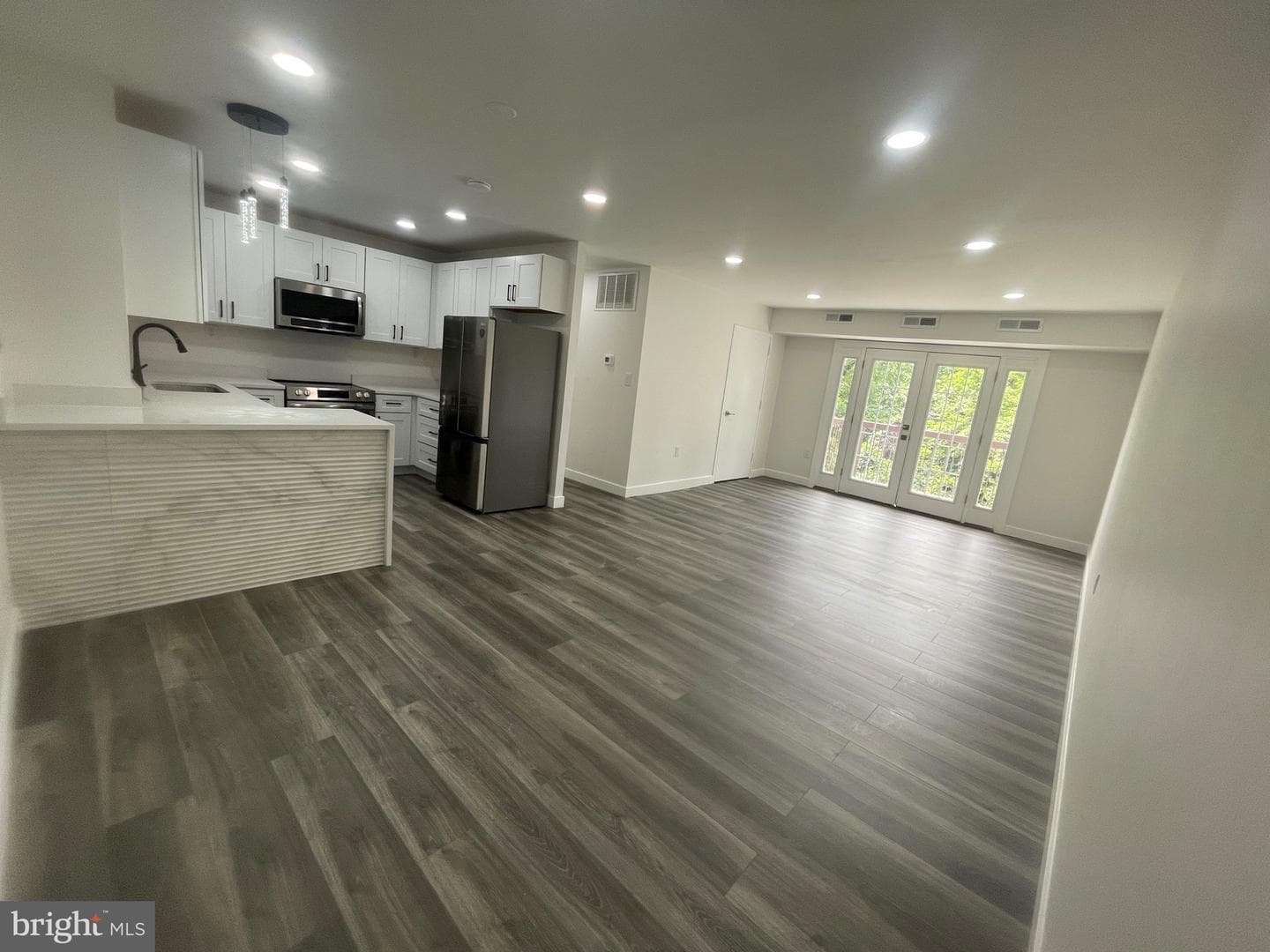 3811 Swann Road #202 photo 36
