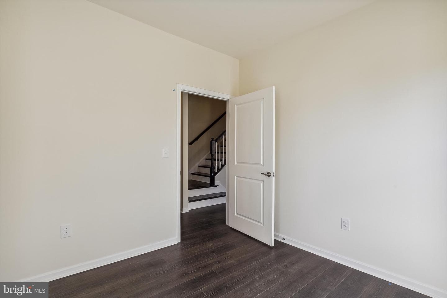 6007 Sellner Lane photo 10